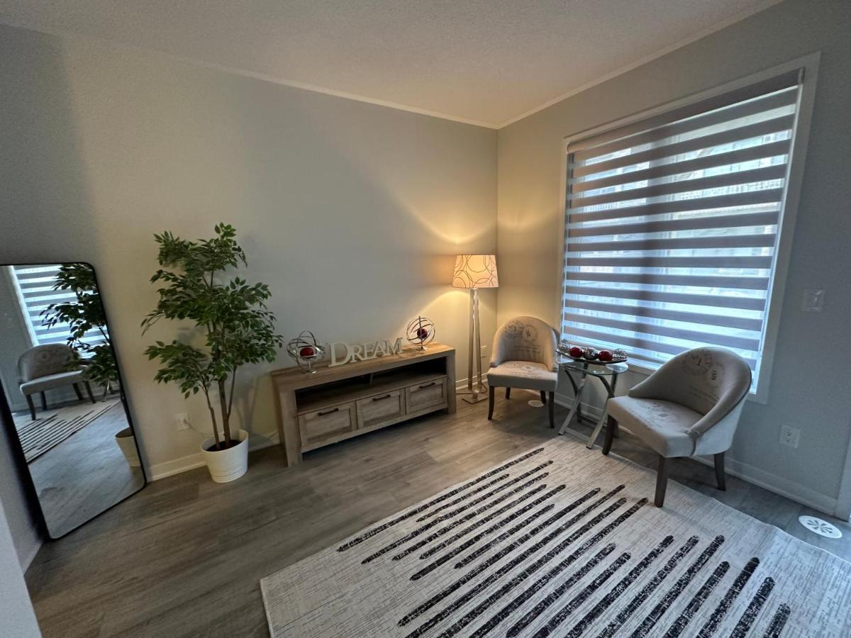Modern Townhouse, Vaughan, Ontario, Canada מראה חיצוני תמונה